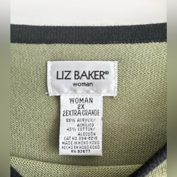 🌟Host Pick!🌟Women’s Vintage Liz Baker Striped Top. - Picture 2 of 6